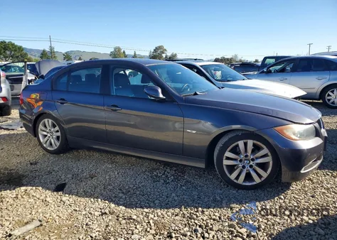 2006 BMW 325 I Automatic z USA, uszkodzony, nr VIN WBAVB17536NK38487